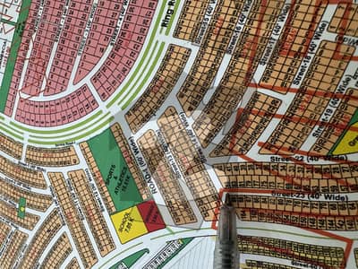 مارگلہ انکلیو مارگلہ ایونیو,اسلام آباد میں 10 مرلہ رہائشی پلاٹ 3.85 کروڑ میں برائے فروخت۔