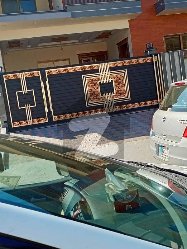 یونیورسٹی ٹاؤن اسلام آباد میں 3 کمروں کا 10 مرلہ مکان 40.0 ہزار میں کرایہ پر دستیاب ہے۔ یونیورسٹی ٹاؤن اسلام آباد میں 3 کمروں کا 10 مرلہ مکان 40.0 ہزار میں کرایہ پر دستیاب ہے۔