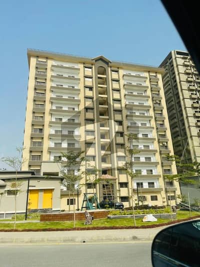 عسکری 5 ۔ سیکٹر جے عسکری 5,ملیر کنٹونمنٹ,کینٹ,کراچی میں 3 کمروں کا 12 مرلہ فلیٹ 4.25 کروڑ میں برائے فروخت۔