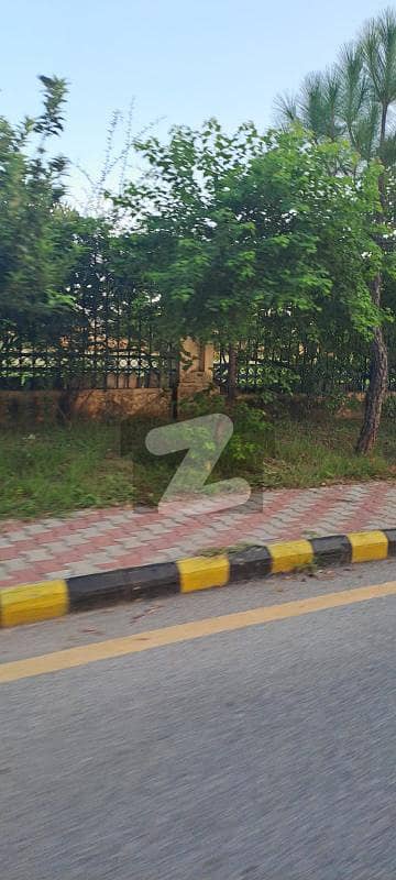 A Block 10 Marla Plot Top Heighted Solid Land One Of The Most Beautiful Location