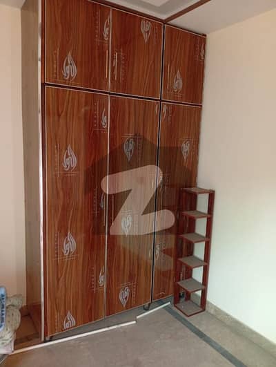 وائٹل ہومز اے اے وائٹل ہومز ہاؤسنگ سکیم,لاہور میں 1 کمرے کا 3 مرلہ بالائی پورشن 25.0 ہزار میں کرایہ پر دستیاب ہے۔