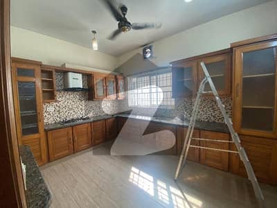 Beautiful Upper Portion For Rent