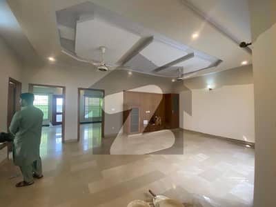 40x80 Upper Portion For Rent In G13