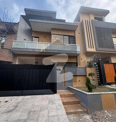 G-13 25x40 Modern Elevated House Available At Reasonable Price G-13 25x40 Modern Elevated House Available At Reasonable Price