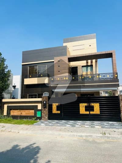 10 Marla Ultra-Modern House | Solid Construction | Ready To Move For Sale At Bahria Orchard Lahore