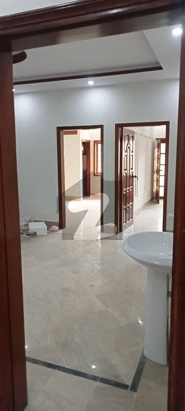 ڈی ایچ اے فیز 2 ڈی ایچ اے ڈیفینس,کراچی میں 3 کمروں کا 5 مرلہ فلیٹ 75.0 ہزار میں کرایہ پر دستیاب ہے۔