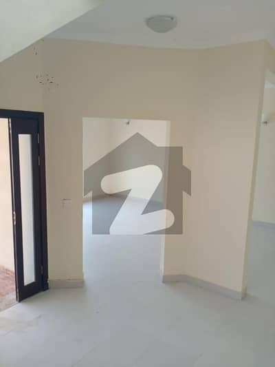 READY TO MOVE 235sq yd 3Bed DDL Villas FOR SALE at Precinct-27 Close to Jinnah Avenue and London Bridge