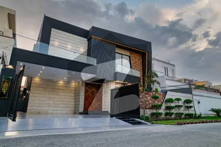 ابدالینزکوآپریٹو ہاؤسنگ سوسائٹی لاہور میں 7 کمروں کا 1 کنال مکان 8.5 کروڑ میں برائے فروخت۔ ابدالینزکوآپریٹو ہاؤسنگ سوسائٹی لاہور میں 7 کمروں کا 1 کنال مکان 8.5 کروڑ میں برائے فروخت۔