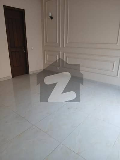 Maine Boulevard 8 Marla 2nd Floor Available For Rent