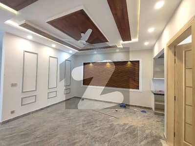 Corner House For Sale In G15 Size 10 Marla Near To Markaz Mini Market Park Masjid Best Location More Five Options Available Corner House For Sale In G15 Size 10 Marla Near To Markaz Mini Market Park Masjid Best Location More Five Options Available