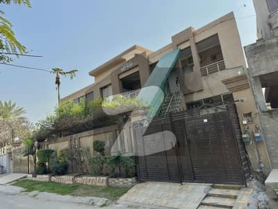 35 Marla Upper Portion Available In Shah Jamal