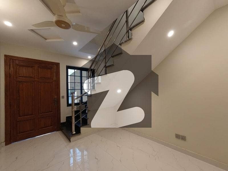 ڈی ۔ 12 اسلام آباد میں 4 مرلہ مکان 7.0 کروڑ میں برائے فروخت۔ ڈی ۔ 12 اسلام آباد میں 4 مرلہ مکان 7.0 کروڑ میں برائے فروخت۔