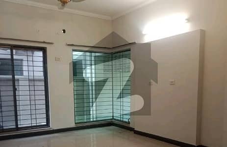 Askari 10 1 Kanal House Up For Sale