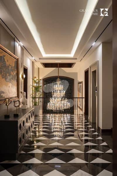 ڈی ایچ اے فیز 8 ڈی ایچ اے ڈیفینس,کراچی میں 6 کمروں کا 2 کنال مکان 70.0 کروڑ میں برائے فروخت۔