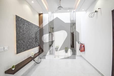 Lower Portion For Rent