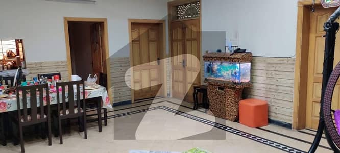 سوان گارڈن ۔ بلاک اے سوان گارڈن,اسلام آباد میں 6 کمروں کا 12 مرلہ مکان 4.1 کروڑ میں برائے فروخت۔