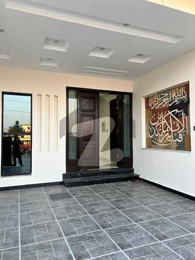 Modern 8 Marla Corner House for Sale Elegant & Contemporary Discover this stunning 8 Marla corner house that perfectly blends modern aesthetics with functional living. Designed for comfort, style, and everyday ease, this property stands out with superior curb appeal and thoughtful architectural planning. Modern 8 Marla Corner House for Sale Elegant & Contemporary Discover this stunning 8 Marla corner house that perfectly blends modern aesthetics with functional living. Designed for comfort, style, and everyday ease, this property stands out with superior curb appeal and thoughtful architectural planning.