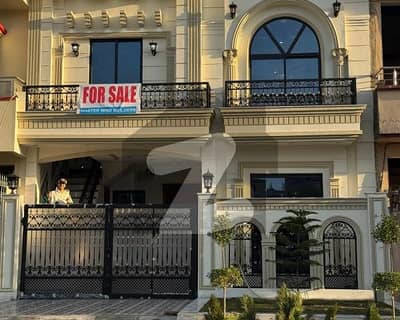 1250 Square Feet House Situated In G-14/4 For sale