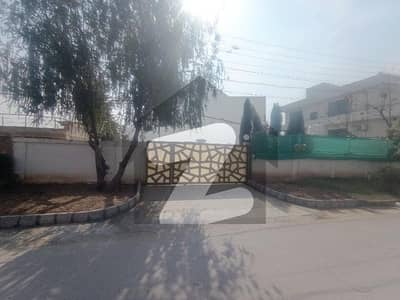 سوان گارڈن ۔ بلاک ای سوان گارڈن,اسلام آباد میں 2 کنال رہائشی پلاٹ 4.75 کروڑ میں برائے فروخت۔