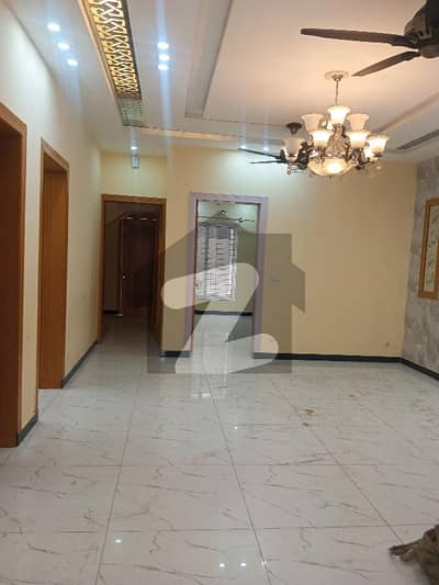 10 Marla Slightly Used House For Rent