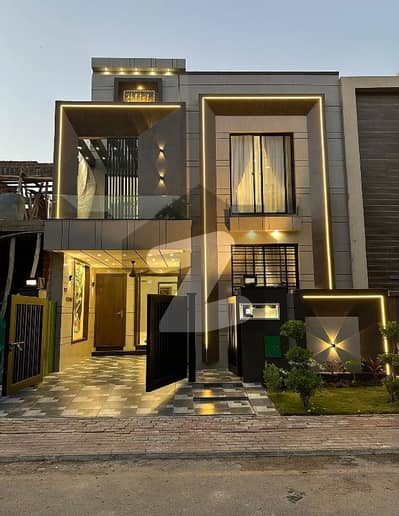 5 Marla Brand New House Available For Rent