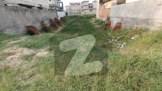 Get Your Hands On Residential Plot In Lahore Best Area