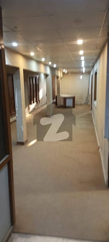 ٹیپو سلطان روڈ کراچی میں 1 کنال دفتر 11.5 لاکھ میں کرایہ پر دستیاب ہے۔