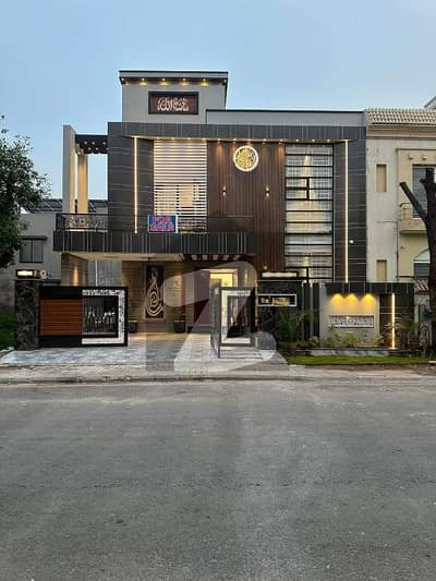 Vip 10 Marla Brand New Luxry House Available For Sale In Bahria Town Lahore