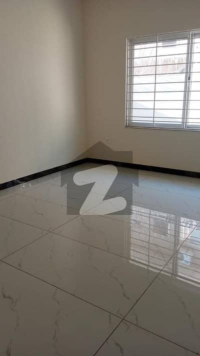 G-13/4 Ground Portion 2 Bed Attach Bath