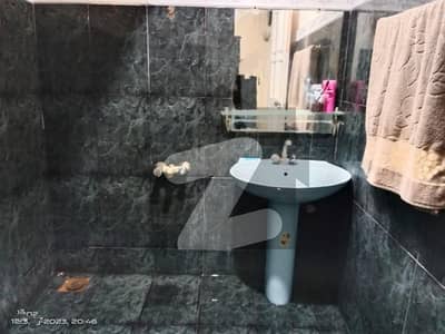 Lease Flat For Sale Rufi Lake Drive Johar Block 18 3bed DD 4th Floor air port facing Flat for sale