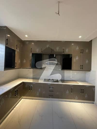 بحریہ آرچرڈ لاہور میں 3 کمروں کا 10 مرلہ بالائی پورشن 45.0 ہزار میں کرایہ پر دستیاب ہے۔