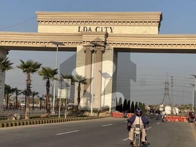 ایل ڈی اے سٹی فیز 1 ۔ بلاک سی ایل ڈی اے سٹی فیز 1 - جناح سیکٹر,ایل ڈی اے سٹی فیز 1,ایل ڈی اے سٹی,ایل ڈی اے روڈ,لاہور میں 5 مرلہ رہائشی پلاٹ 62.0 لاکھ میں برائے فروخت۔