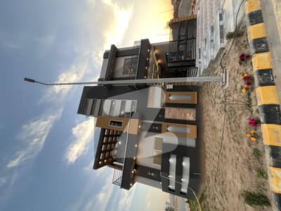 8 Marla Corner House Available For Sale in Citi Housing Jhelum With Double Kitchen & Separate Entrance With 6 Bedrooms !