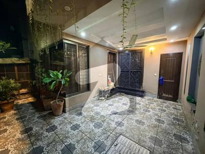 بحریہ ٹاؤن رفیع بلاک بحریہ ٹاؤن سیکٹر ای,بحریہ ٹاؤن,لاہور میں 3 کمروں کا 5 مرلہ مکان 2.15 کروڑ میں برائے فروخت۔ بحریہ ٹاؤن رفیع بلاک بحریہ ٹاؤن سیکٹر ای,بحریہ ٹاؤن,لاہور میں 3 کمروں کا 5 مرلہ مکان 2.15 کروڑ میں برائے فروخت۔