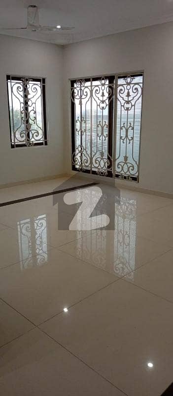 Fair-Priced 900 Square Yards House Available In DHA Phase 5 Fair-Priced 900 Square Yards House Available In DHA Phase 5