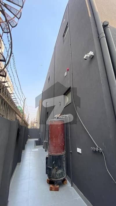 Kanal Stylish Bungalow Available For Sale