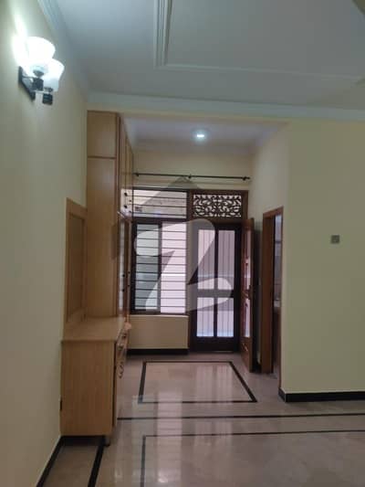 سوان گارڈن اسلام آباد میں 3 کمروں کا 8 مرلہ مکان 1.9 کروڑ میں برائے فروخت۔