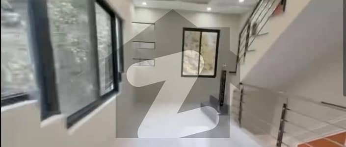 Corner In Samanabad 680 Square Feet House For Sale