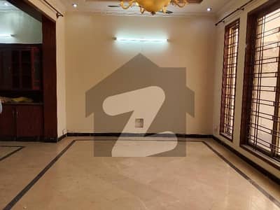 Ground Portion For Rent G11-2 Ideal Location