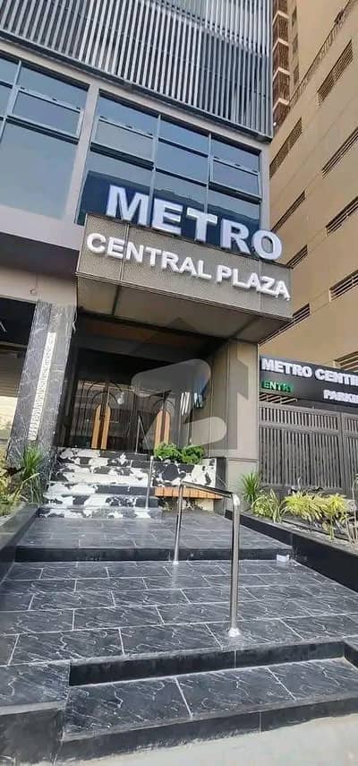 کلفٹن کراچی میں 2 کمروں کا 6 مرلہ فلیٹ 1.85 لاکھ میں کرایہ پر دستیاب ہے۔