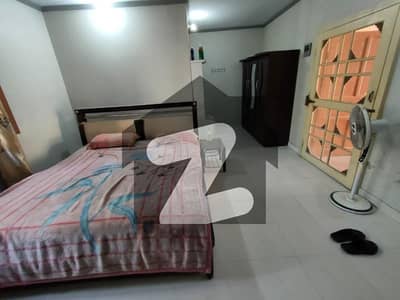 150 Yards First Floor 2 Bed Drawing Lounge American Kitchen Terrace West Open Corner Tile Flooring Portion For Rent