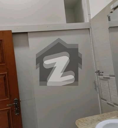 ڈی ۔ 12 اسلام آباد میں 3 کمروں کا 14 مرلہ بالائی پورشن 1.5 لاکھ میں کرایہ پر دستیاب ہے۔