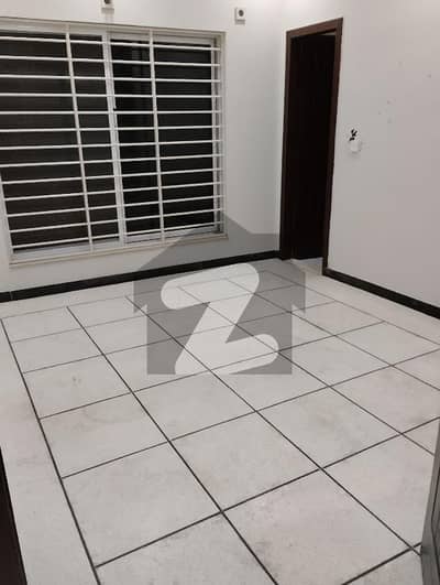 Ground Floor For Rent