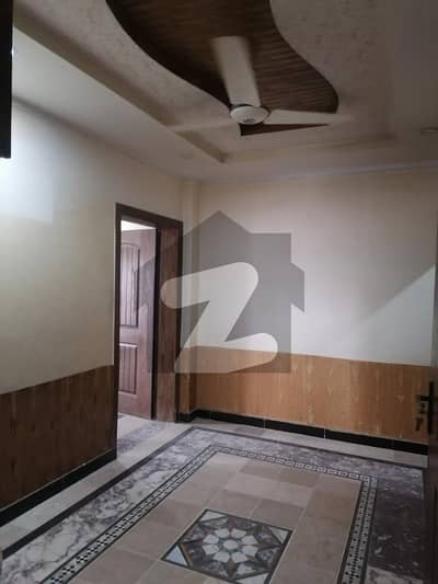 غوری ٹاؤن فیز 5 غوری ٹاؤن,اسلام آباد میں 2 کمروں کا 4 مرلہ زیریں پورشن 32.0 ہزار میں کرایہ پر دستیاب ہے۔