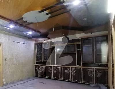 House In Sabzazar Scheme Sized 5 Marla Is Available