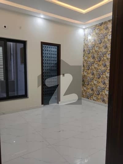 اتحاد ٹاؤن فیز ١ اتحاد ٹاؤن,رائیونڈ روڈ,لاہور میں 5 کمروں کا 5 مرلہ مکان 3.45 کروڑ میں برائے فروخت۔