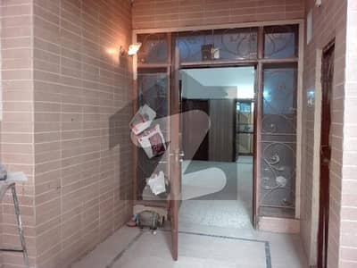 ندیم ٹاؤن لاہور میں 3 کمروں کا 3 مرلہ مکان 1.05 کروڑ میں برائے فروخت۔