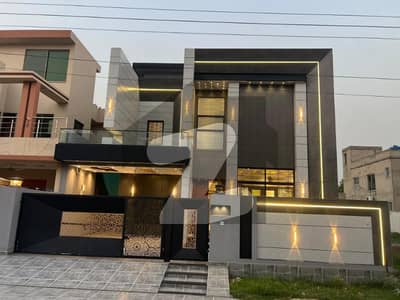 10 Marla DESIGNER House Near Mosque And School In A Block Central Park Lahore 10 Marla DESIGNER House Near Mosque And School In A Block Central Park Lahore