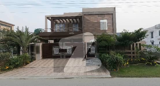 سینٹرل پارک ۔ بلاک اے سینٹرل پارک ہاؤسنگ سکیم,لاہور میں 5 کمروں کا 1 کنال مکان 6.7 کروڑ میں برائے فروخت۔ سینٹرل پارک ۔ بلاک اے سینٹرل پارک ہاؤسنگ سکیم,لاہور میں 5 کمروں کا 1 کنال مکان 6.7 کروڑ میں برائے فروخت۔