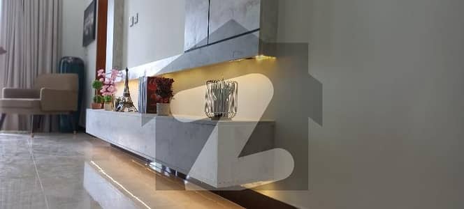 ROBINA'S LUXURY RESIDENCES.